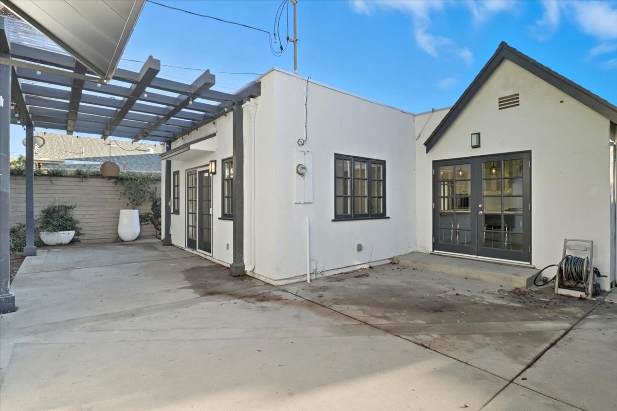 33-IMG_7865_with_clouds